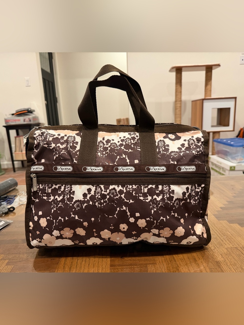Lesportsac Deluxe Medium Weekender in brown floral pattern